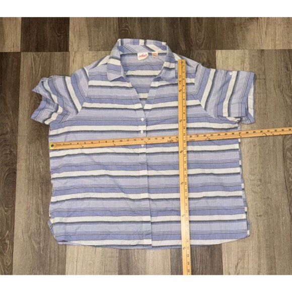 Chic Comfort Collection Blue & White Striped Button-Up Shirt 2X - Picture 4 of 4